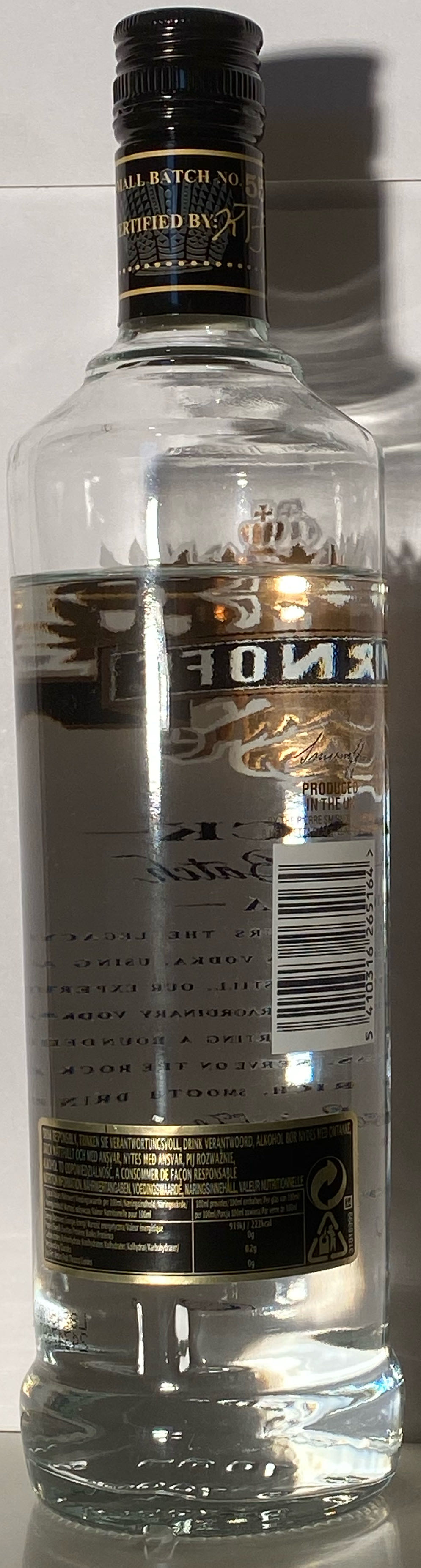 Smirnoff Black Small Batch - Smirnoff Co. (1 L) alcohol collectible [Barcode 5410316265164] - Main Image 2