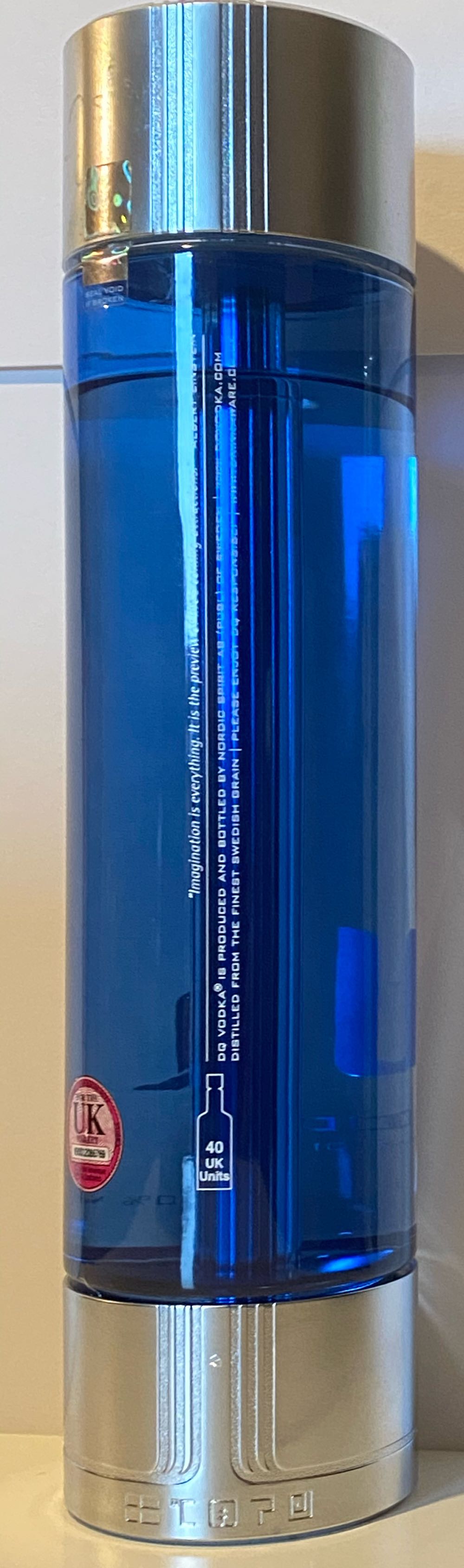 Dq Vodka Imported 1l 40% Vol. - Nordic Spirit AB (1000 mL) alcohol collectible [Barcode 7350042928880] - Main Image 2