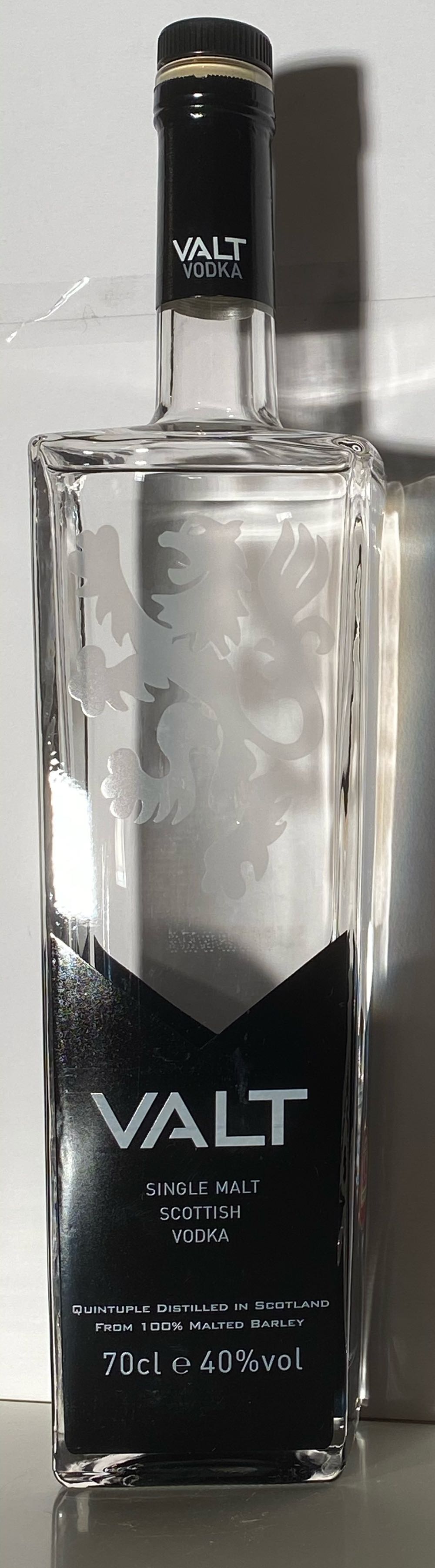 Pravda Vodka 700ml 40% Poland