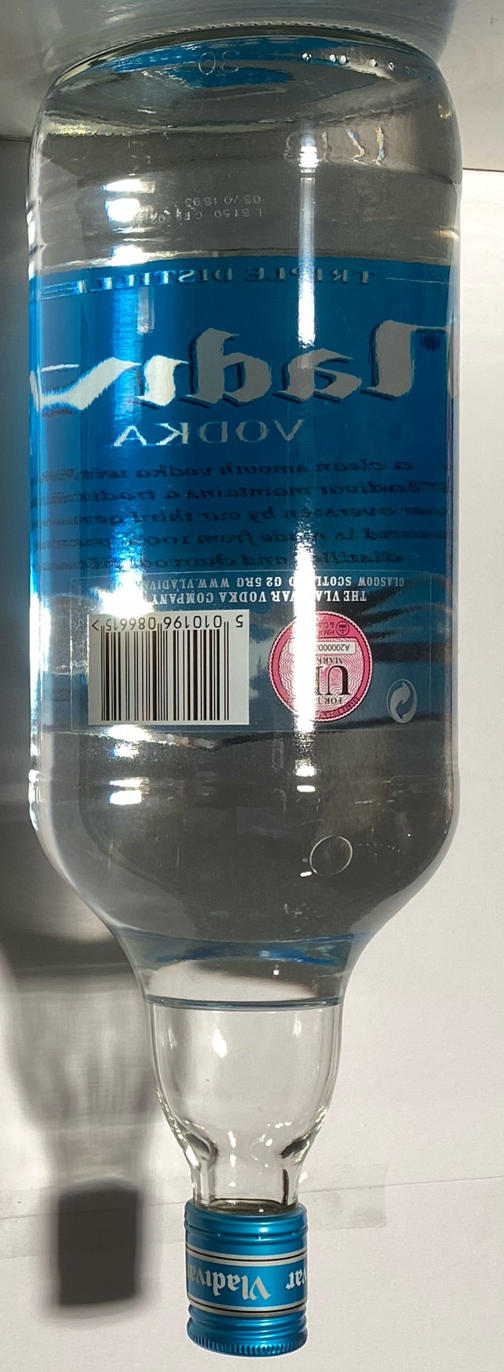 Vladivar Vodka 1,5L - The Vladivar Vodka Company (1500 mL) alcohol collectible [Barcode 5010196086615] - Main Image 2