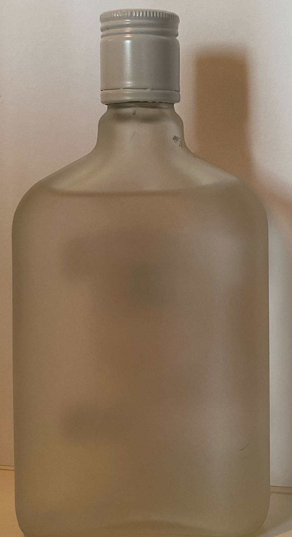 Stogianoff Vodka 35cl  (350 mL) alcohol collectible [Barcode 5204488300088] - Main Image 2