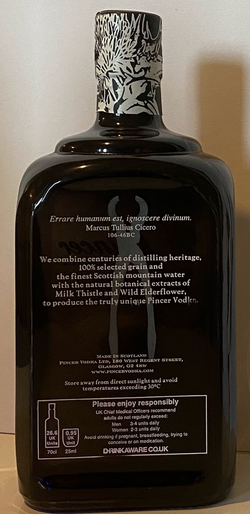 Pincer Vodka - Pincer Vodka Ltd (700 mL) alcohol collectible - Main Image 2