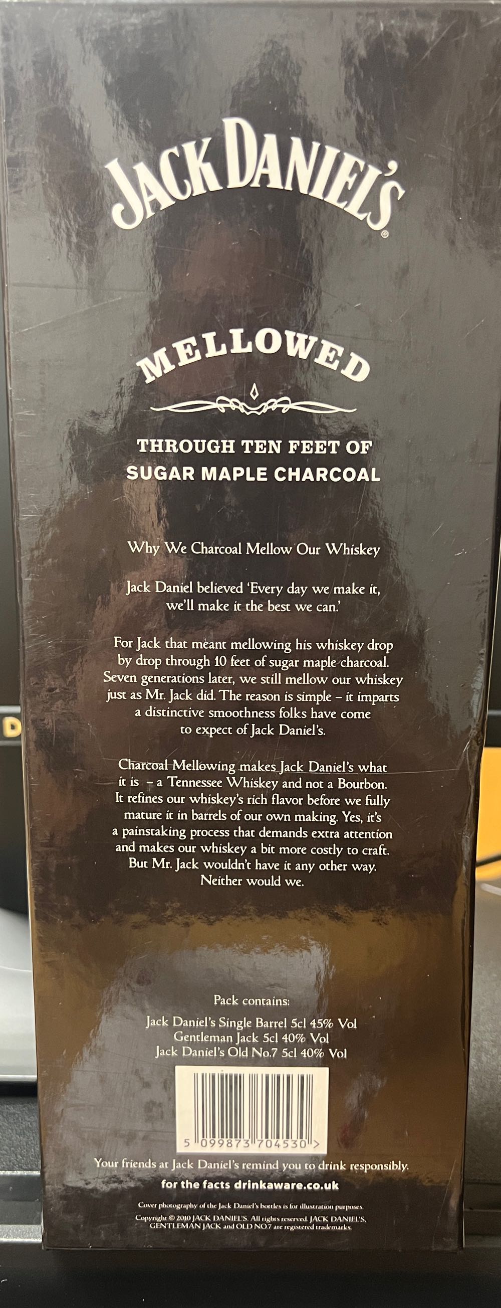 Jack Daniel’s Whiskey Family Of Brands Miniature Pack 3 - Jack Daniel Distillery (50 mL) alcohol collectible [Barcode 5099873704530] - Main Image 3