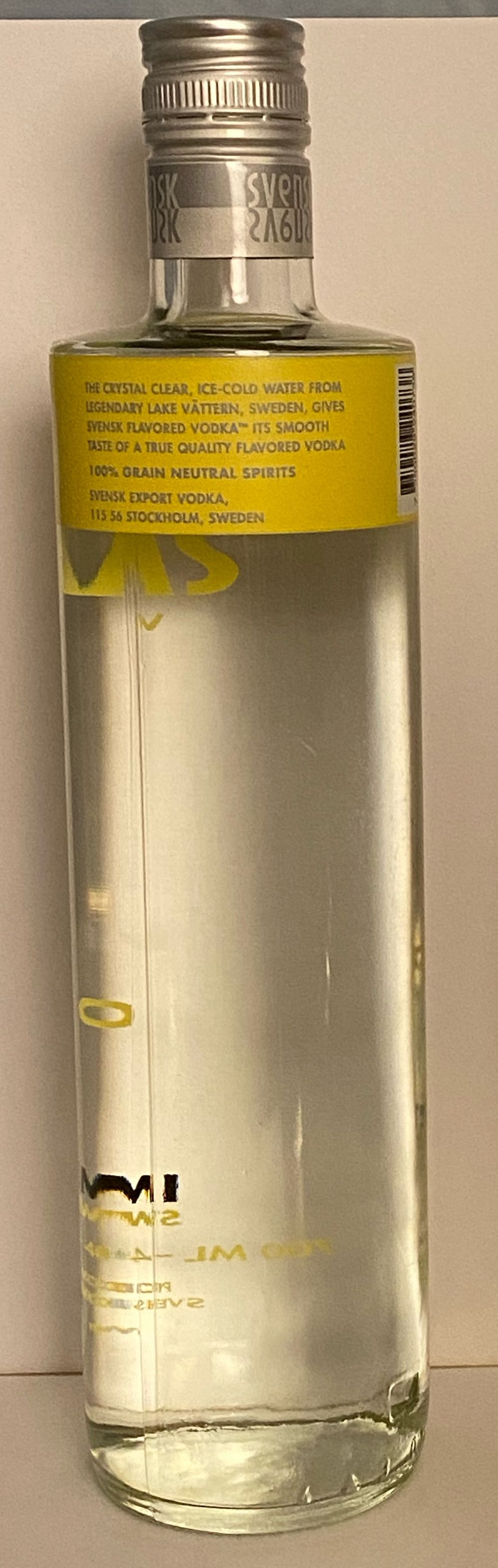 Svensk Lemon Vodka - Svensk Export Vodka (700 mL) alcohol collectible [Barcode 7350029240738] - Main Image 2