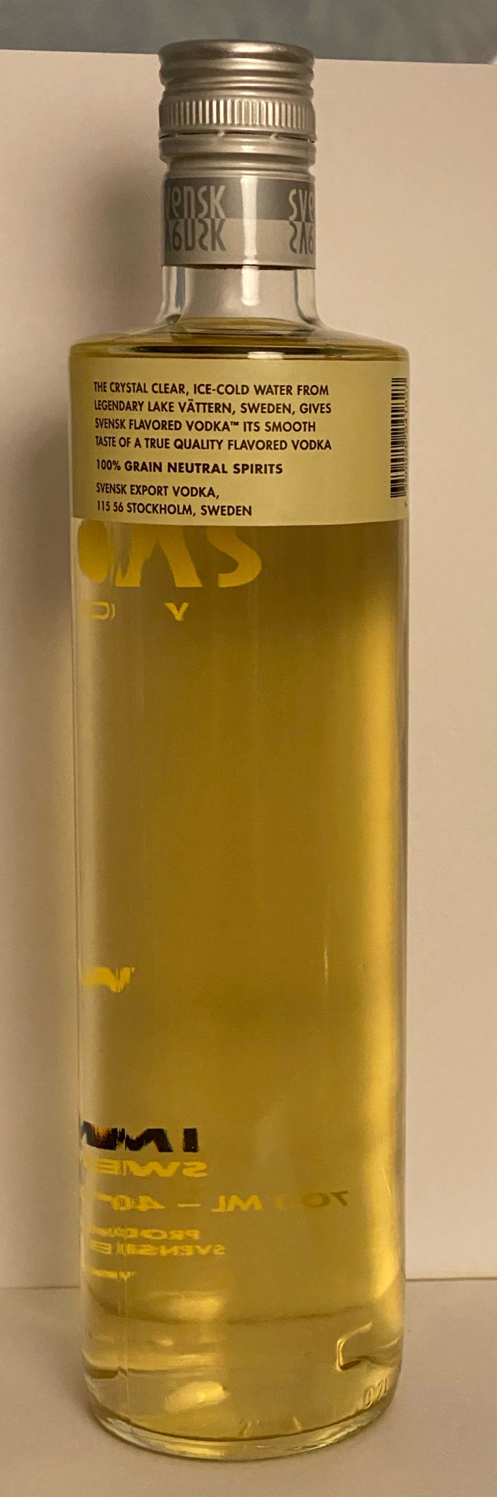 Svensk Vanilla Vodka - Svensk Export Vodka (700 mL) alcohol collectible [Barcode 7350029241827] - Main Image 2