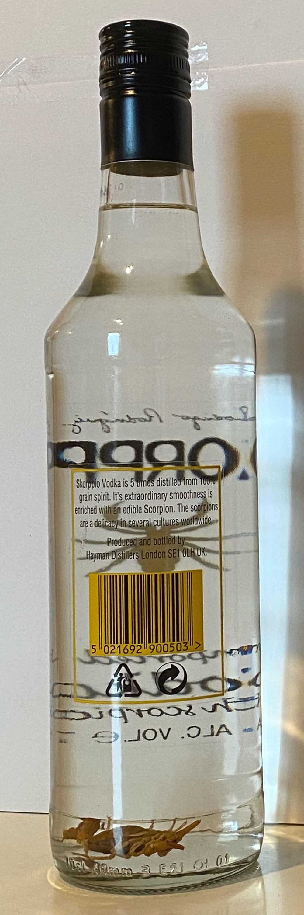 Skorppio Vodka 0.7l - Hayman Distillers (700 mL) alcohol collectible [Barcode 5021692900503] - Main Image 2