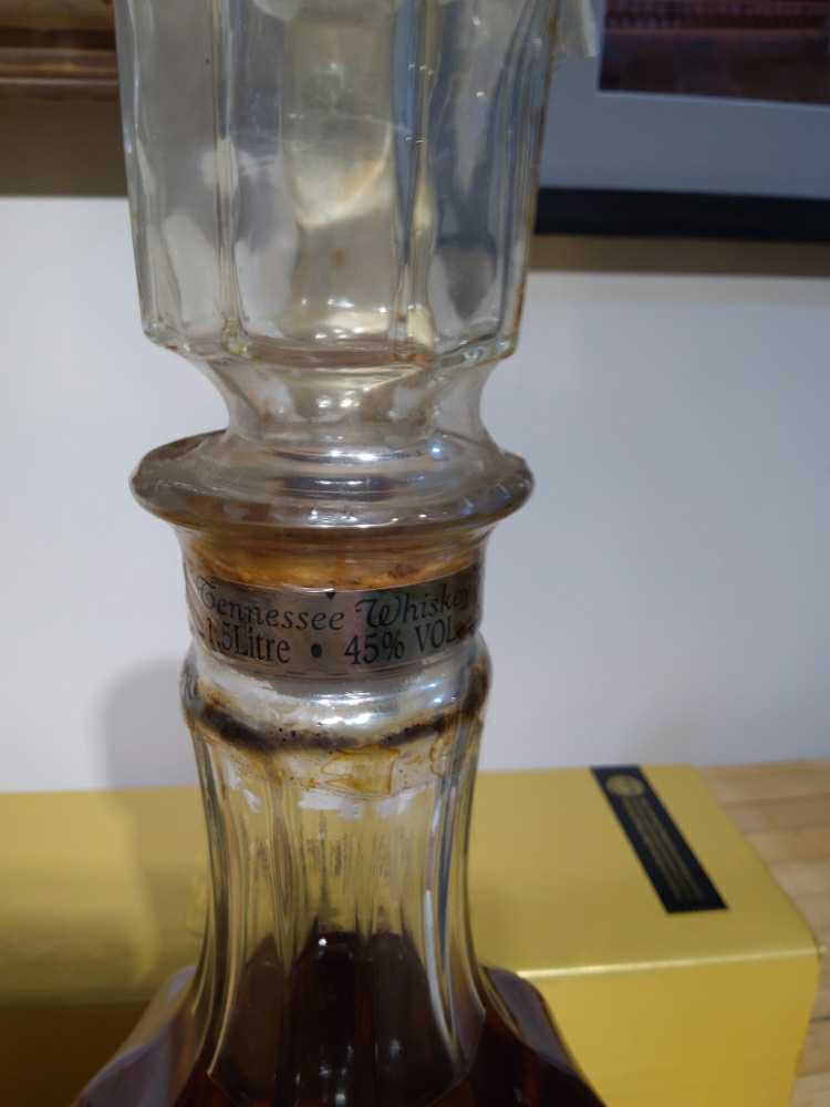 1904 ‘Centennial’ Gold Medal - Jack Daniel’s (1.5 L) alcohol collectible [Barcode 5099873083963] - Main Image 4