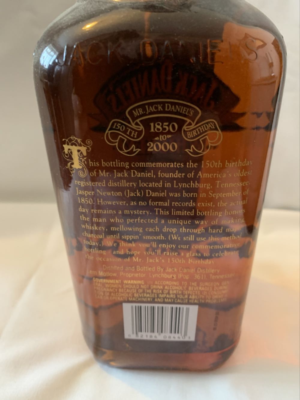 150th Birthday Limited Edition - Jack Daniel‘s Distillery (1 L) alcohol collectible [Barcode 082184084403] - Main Image 2