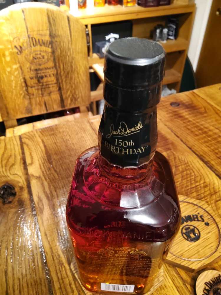 150th Birthday Limited Edition - Jack Daniel‘s Distillery (1 L) alcohol collectible [Barcode 082184084403] - Main Image 4