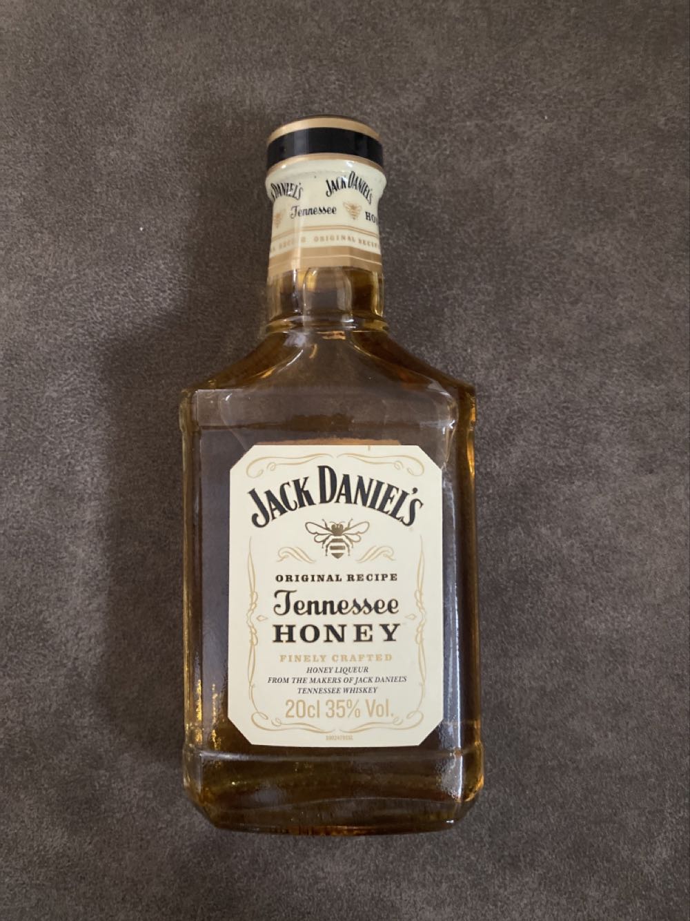 Honey - 20cl - Jack Daniel‘s Distillery (200 mL) alcohol collectible [Barcode 5099873060711] - Main Image 2
