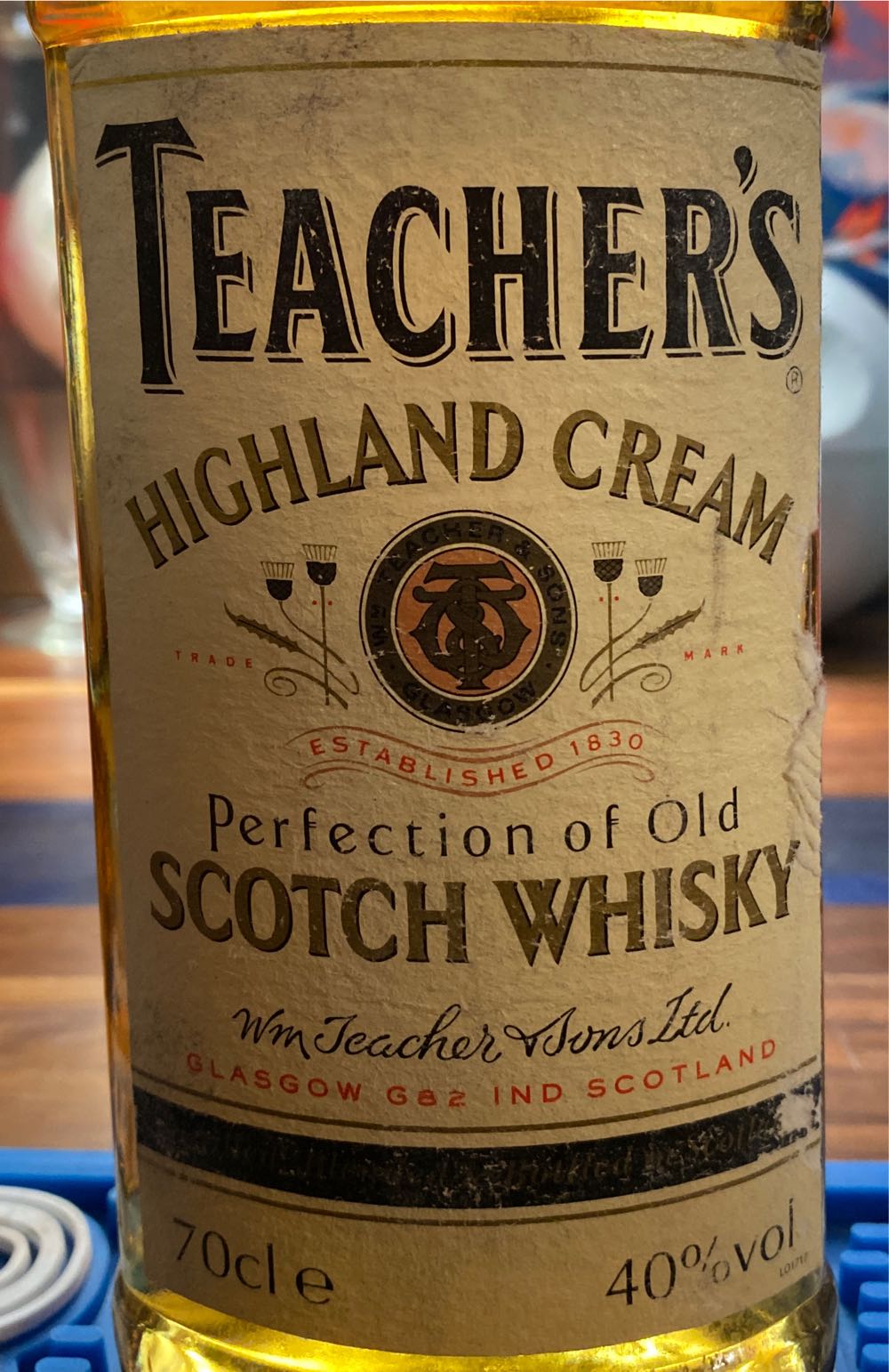 Teacher‘s Blended Scorcese Whisky  (700 mL) alcohol collectible [Barcode 5010093259006] - Main Image 2