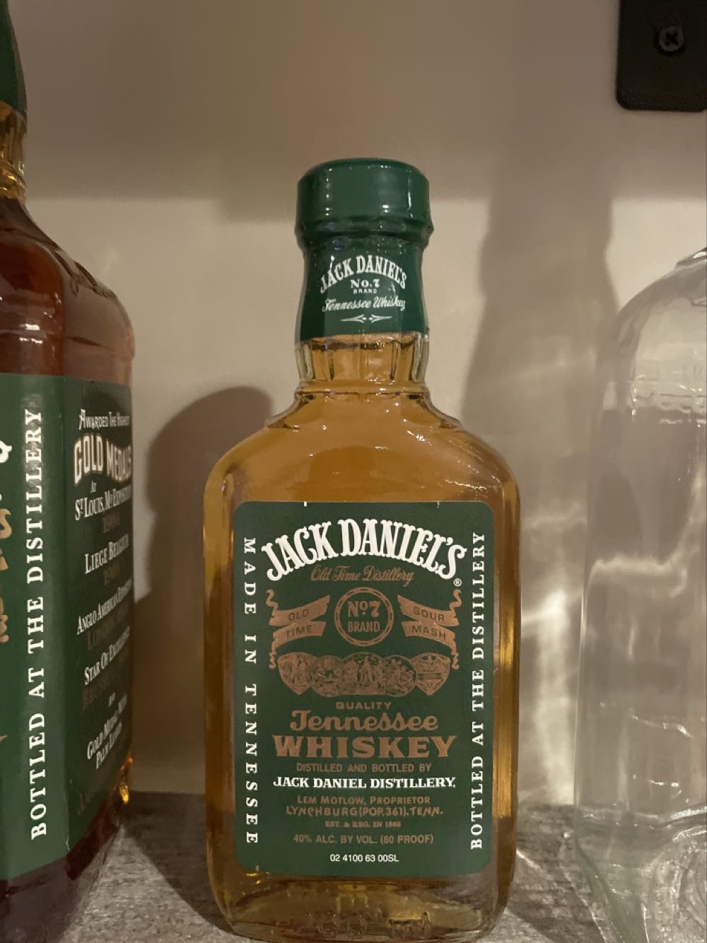 Absolut Art Of Sharing Happy Hour