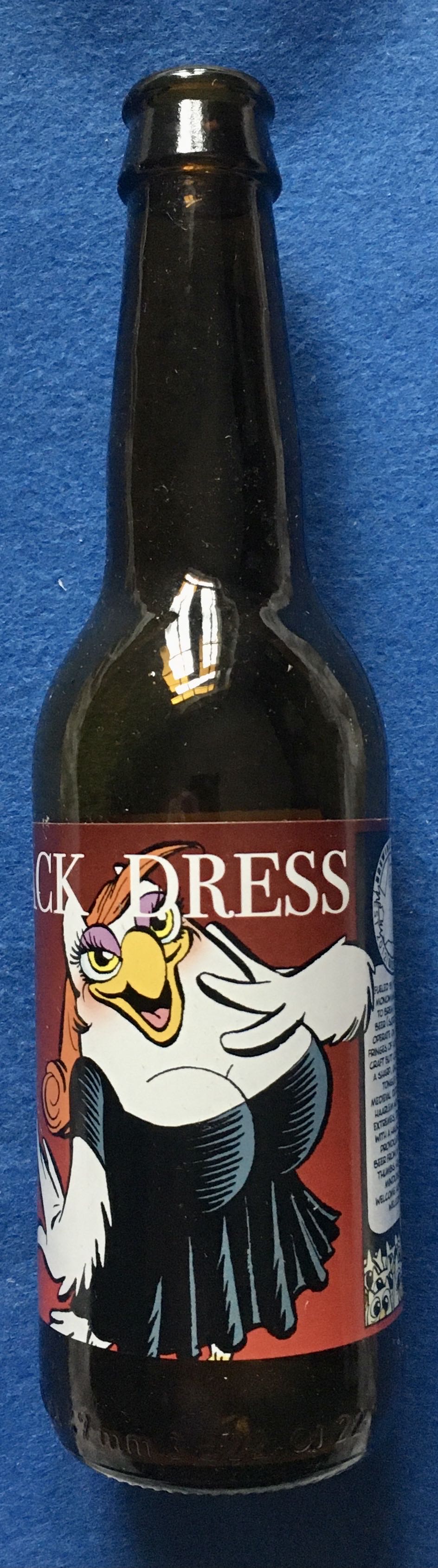 Little Black Dress - Uiltje Brewing Company (330 mL) alcohol collectible [Barcode 8719189124514] - Main Image 2
