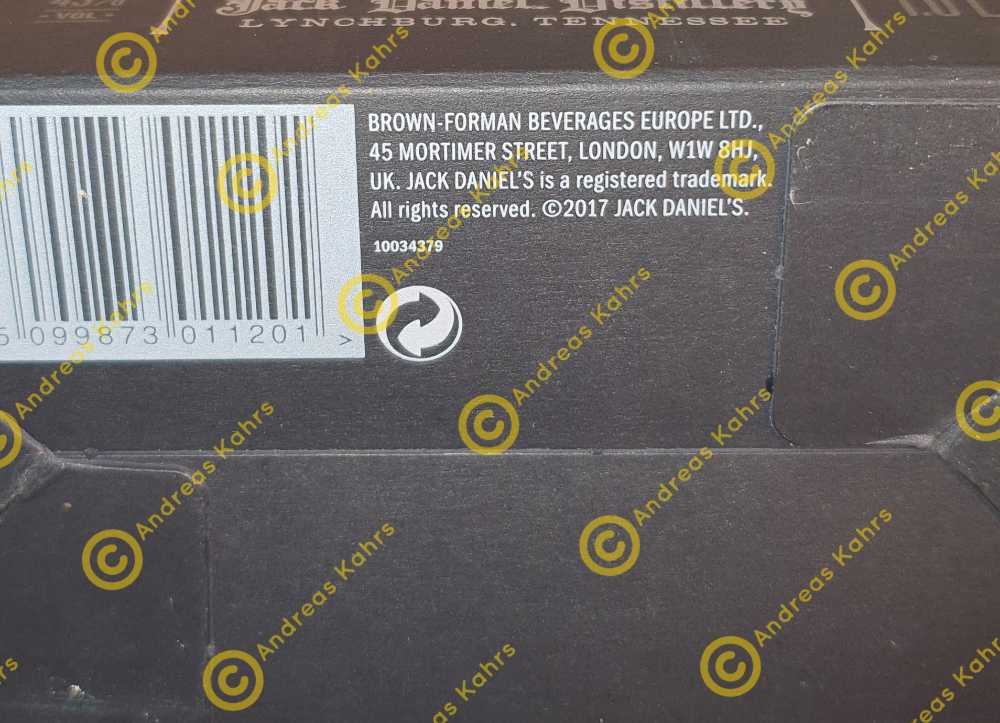 Gentleman Jack - Timepiece Edition UK - Jack Daniel’s (1 L) alcohol collectible [Barcode 5099873011201] - Main Image 4