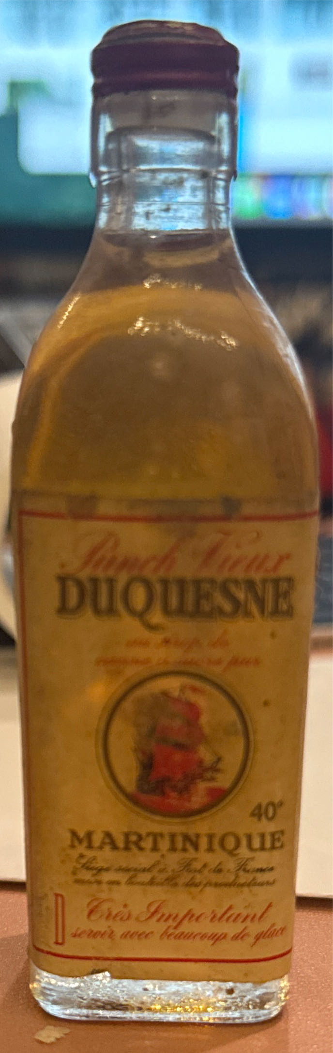 Duquesne 40% - Duquesne Brewing Co (750 mL) alcohol collectible [Barcode 3267130034405] - Main Image 3
