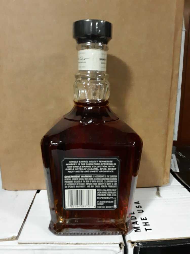 Jack Daniel’s Single Barrel Select Volunteer State Squires #2 - Jack Daniel’s Distillery, Lynchburg, TN (750 mL) alcohol collectible [Barcode 082184087008] - Main Image 2