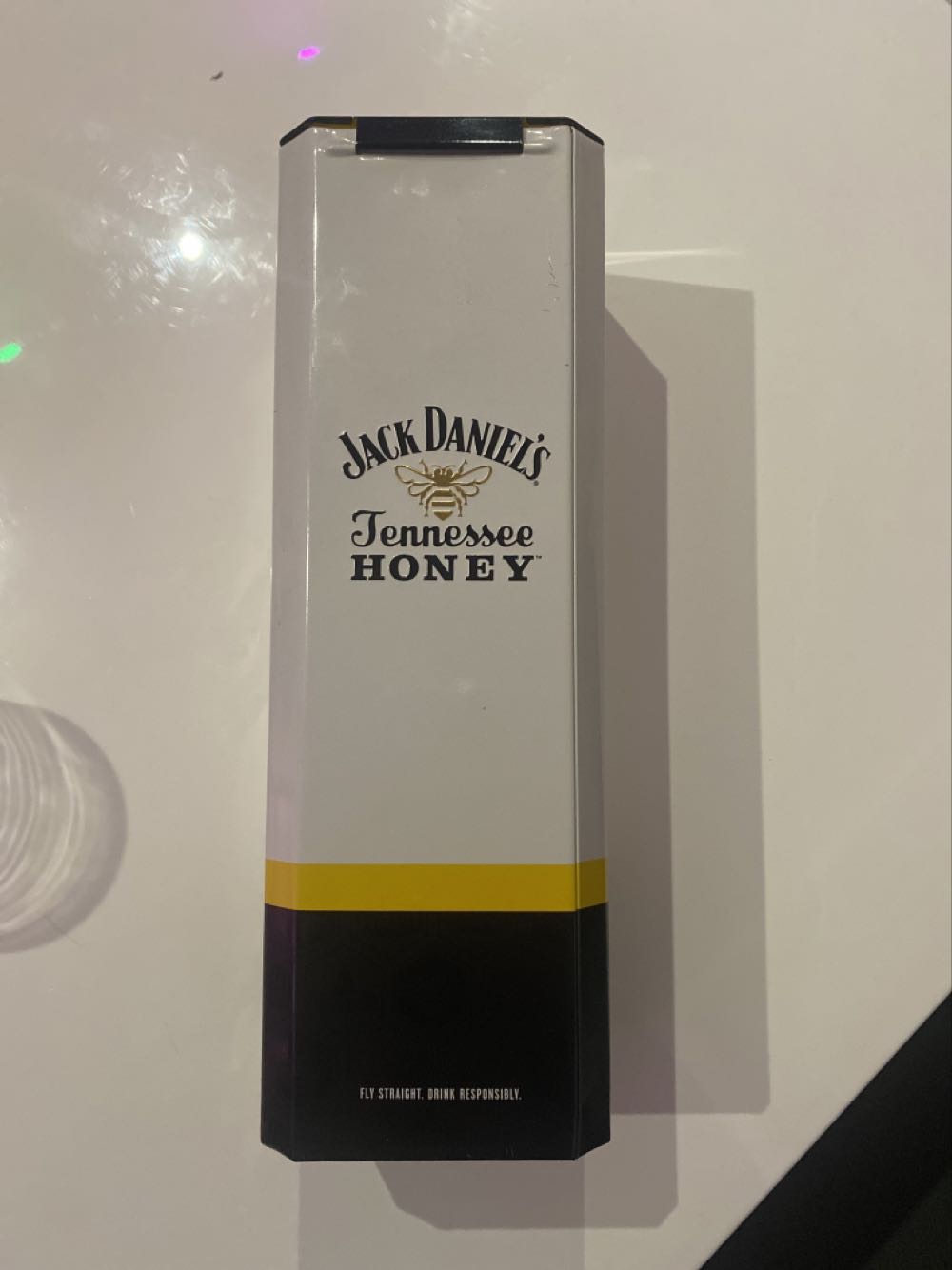Honey UK With Tin - Jack Daniel’s Distillery, Lynchburg, TN (700 mL) alcohol collectible [Barcode 5099873001370] - Main Image 3