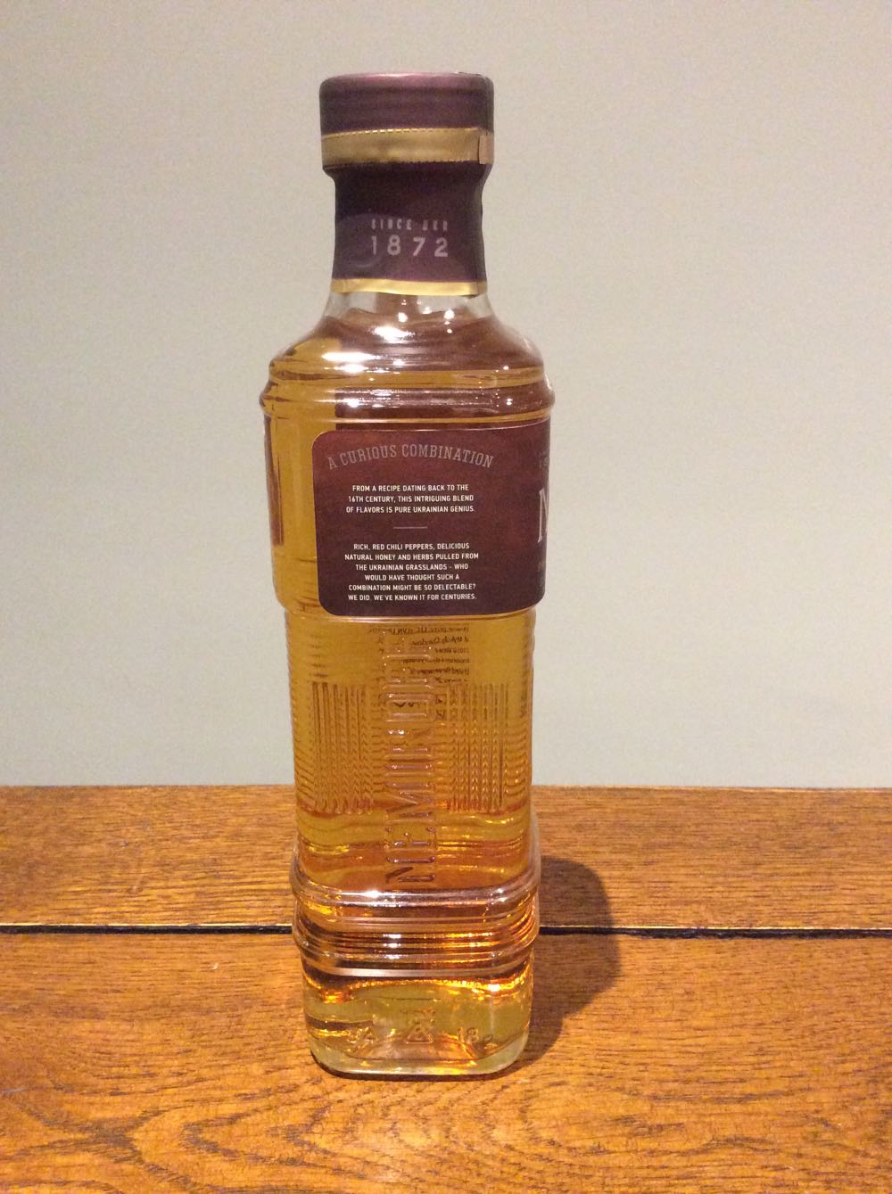 Nemiroff DeLuxe Honey Pepper Vodka 500ml 40% Ukraine - Limited Liability company Ukrainian (500 mL) alcohol collectible [Barcode 4820181424978] - Main Image 4