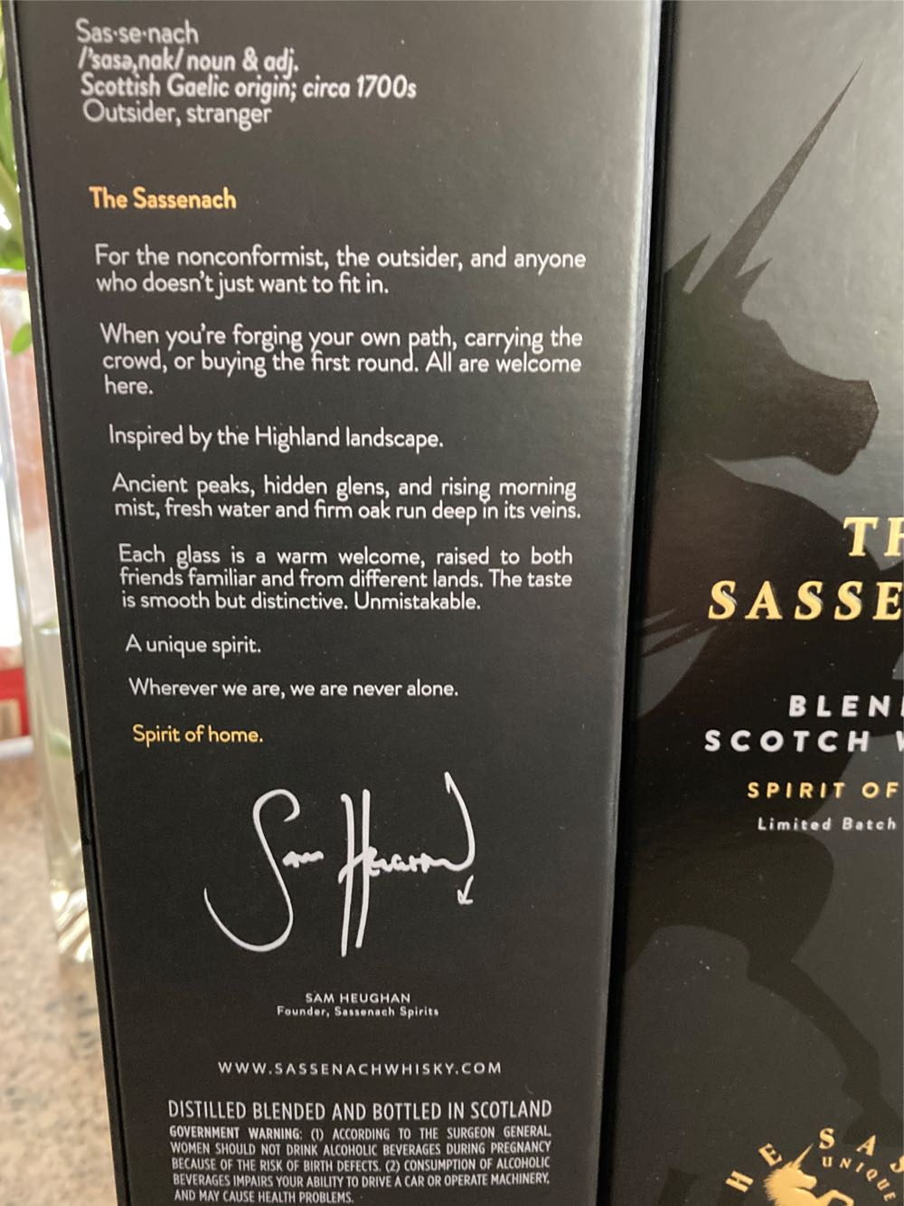The Sassenach - Sassenach (750 mL) alcohol collectible [Barcode 860002574301] - Main Image 3