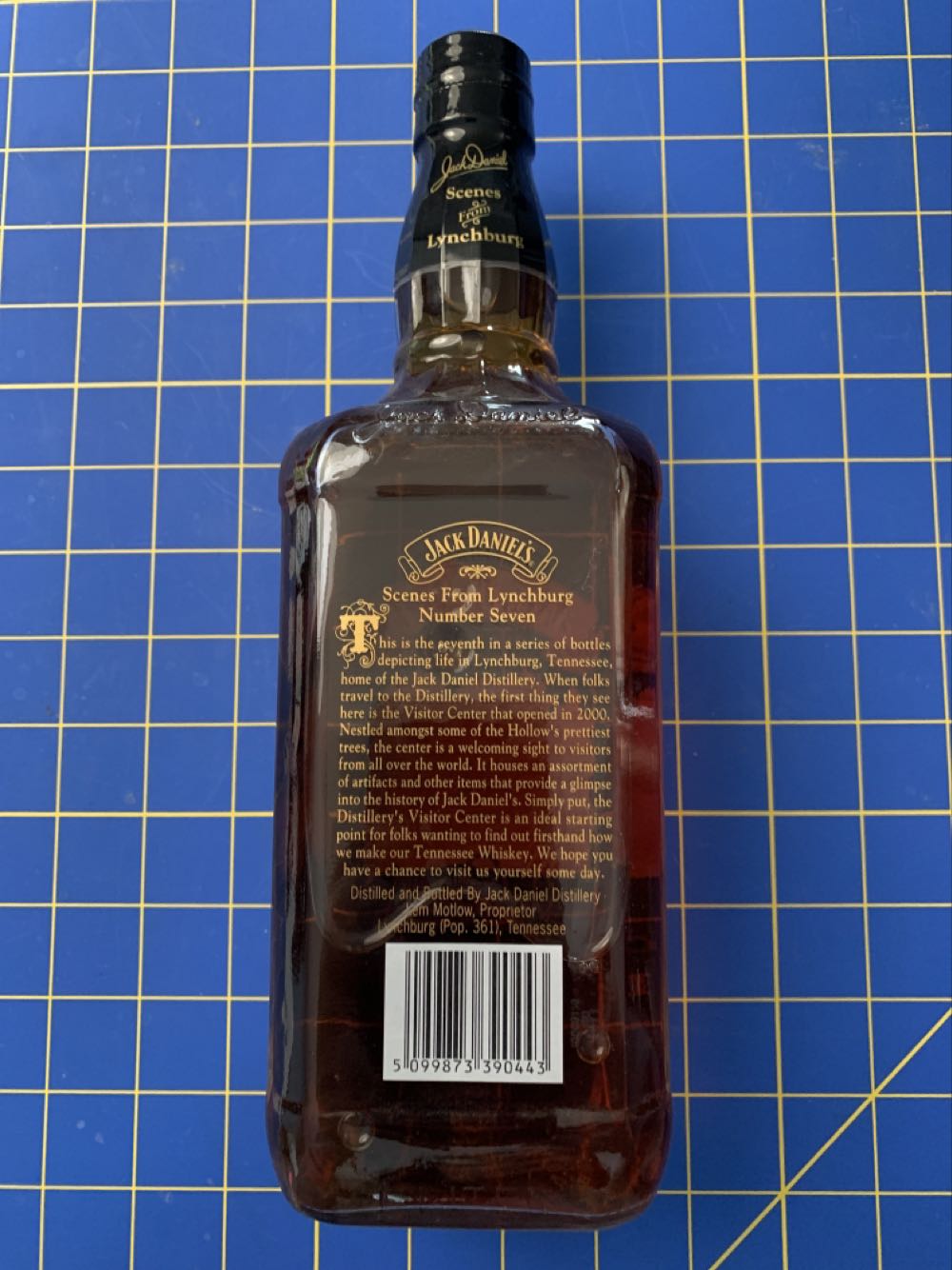 Scenes From Lynchburg #7 UK - Jack Daniel Distillery (1 L) alcohol collectible [Barcode 5099873390443] - Main Image 2