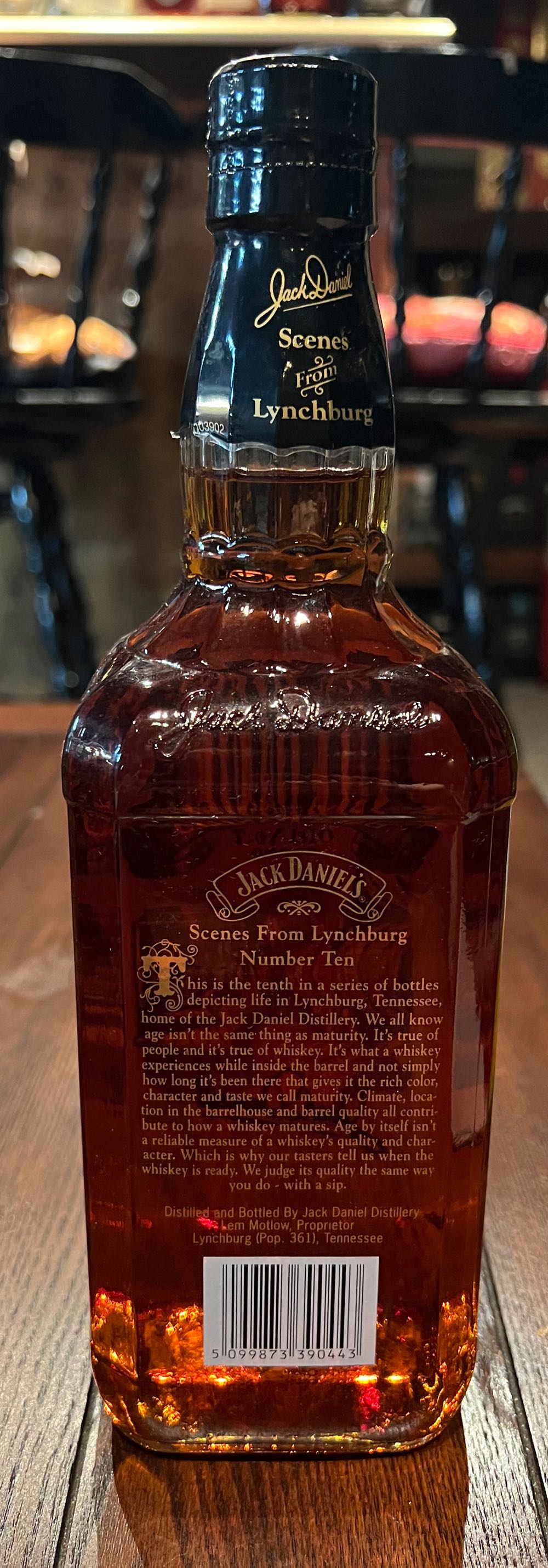 Scenes from Lynchburg #10 - Jack Daniel’s (1 L) alcohol collectible [Barcode 5099873390443] - Main Image 2