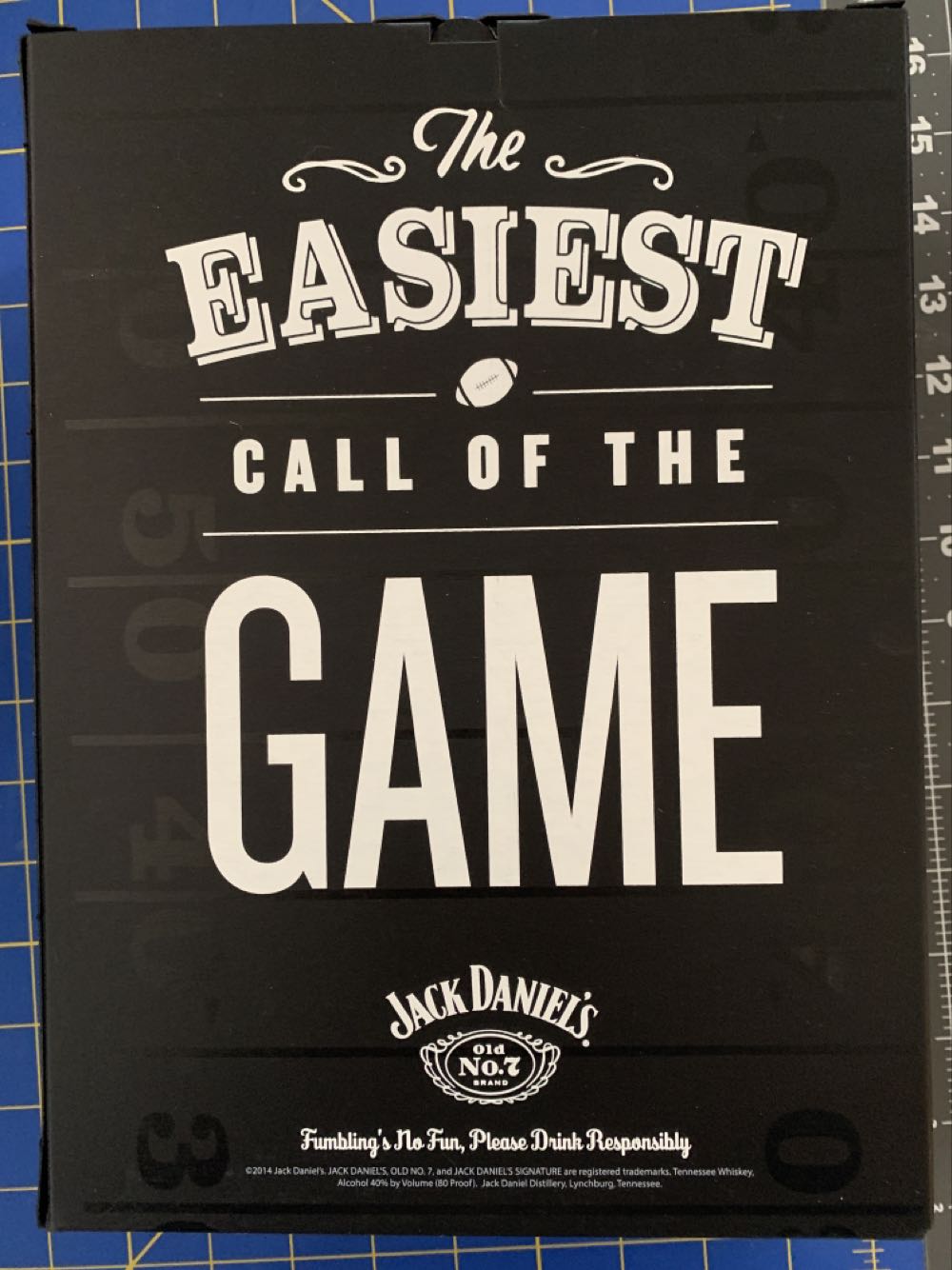 Jack Daniel’s Tailgate Essential Gift Set - Jack Daniel Distillery (750 mL) alcohol collectible [Barcode 082184254479] - Main Image 2