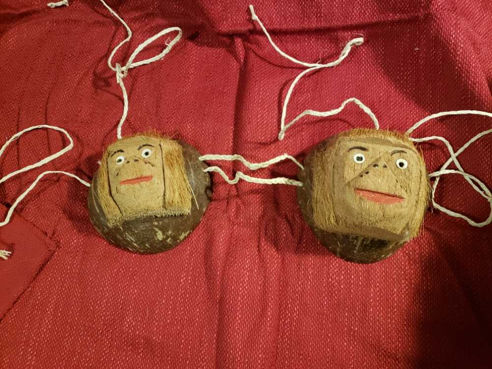 Seagram’s Seven 7 Crown Glass 8 Sided Decanter Bottle  (750 mL) alcohol collectible - Main Image 2