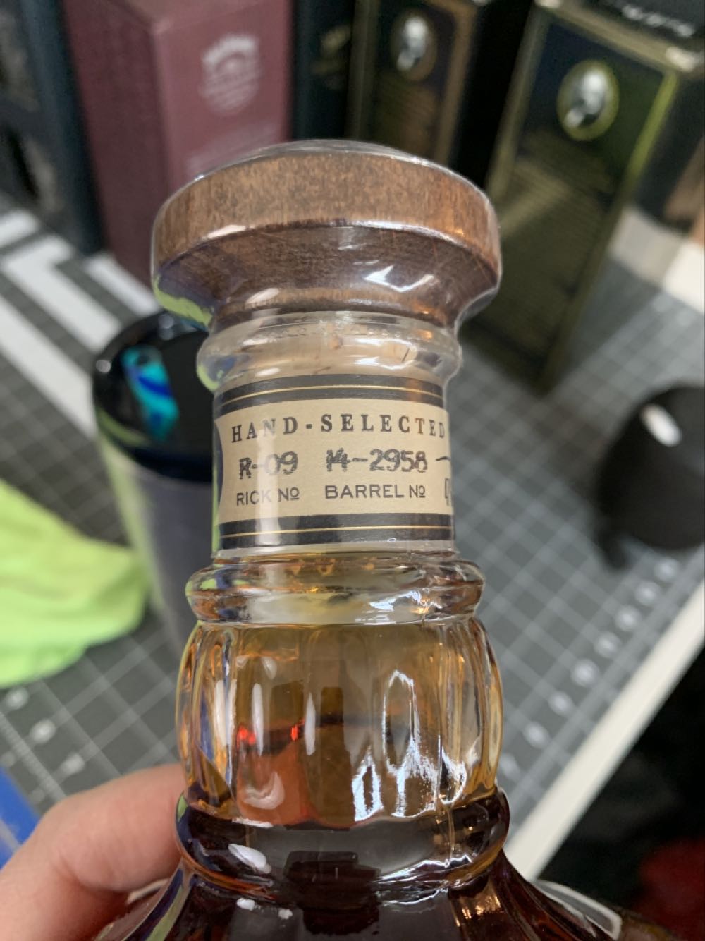 Single Barrel Select - Jack Daniel Distillery (750 mL) alcohol collectible [Barcode 082184087008] - Main Image 3