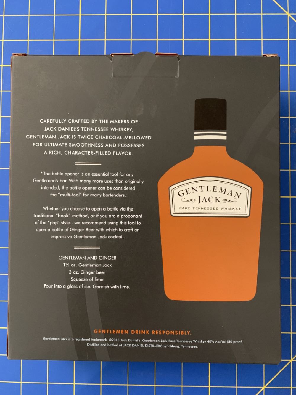 Jack Daniel’s Gentleman Jack Gift Set - Jack Daniel Distillery (750 mL) alcohol collectible [Barcode 082184201657] - Main Image 2