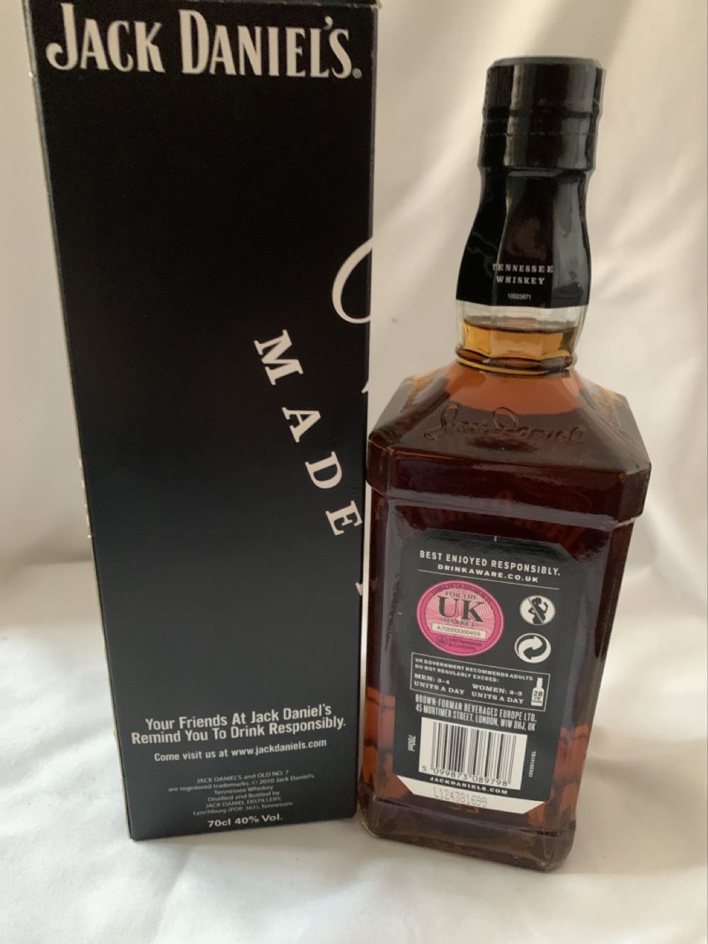 No. 7 - Jack Daniel’s (700 mL) alcohol collectible [Barcode 5099873089798] - Main Image 2