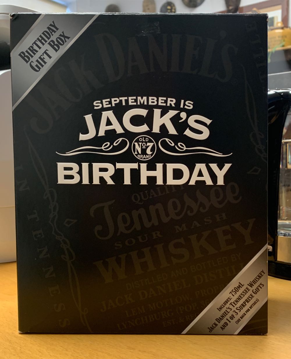 Set Mr Jack’s Birthday Surprise Birthday - Jack Daniel Distillery (750 mL) alcohol collectible [Barcode 082184232477] - Main Image 4