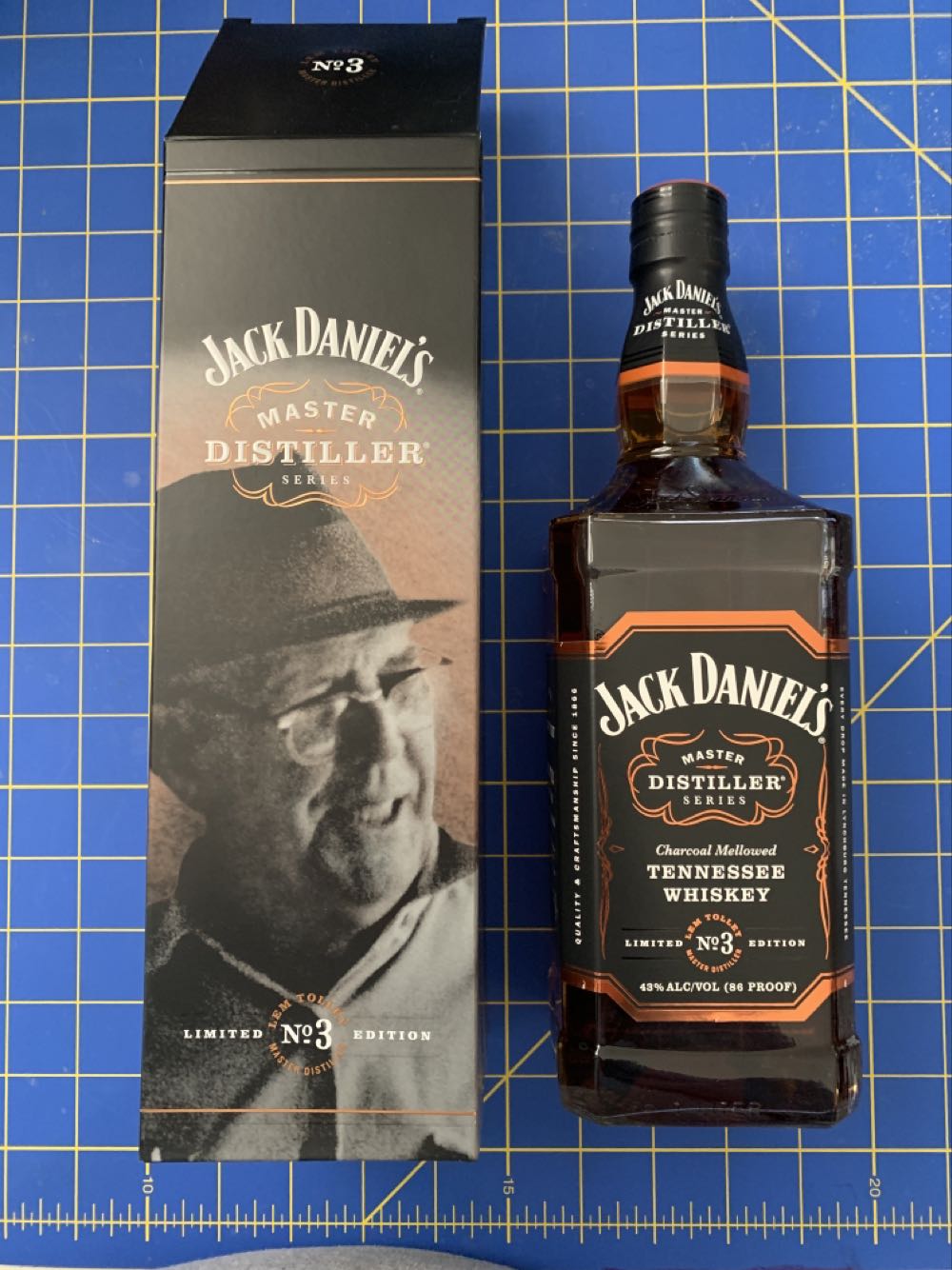 Debowa Polska Orzech Noble Harmony