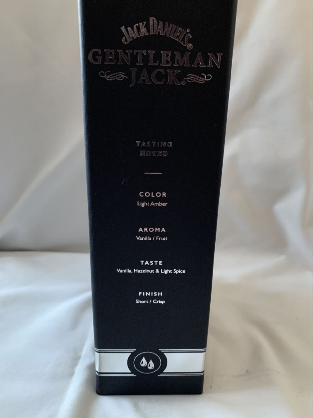 Gentleman Jack - Slide Box - Jack Daniel’s (700 mL) alcohol collectible [Barcode 5099873038758] - Main Image 3