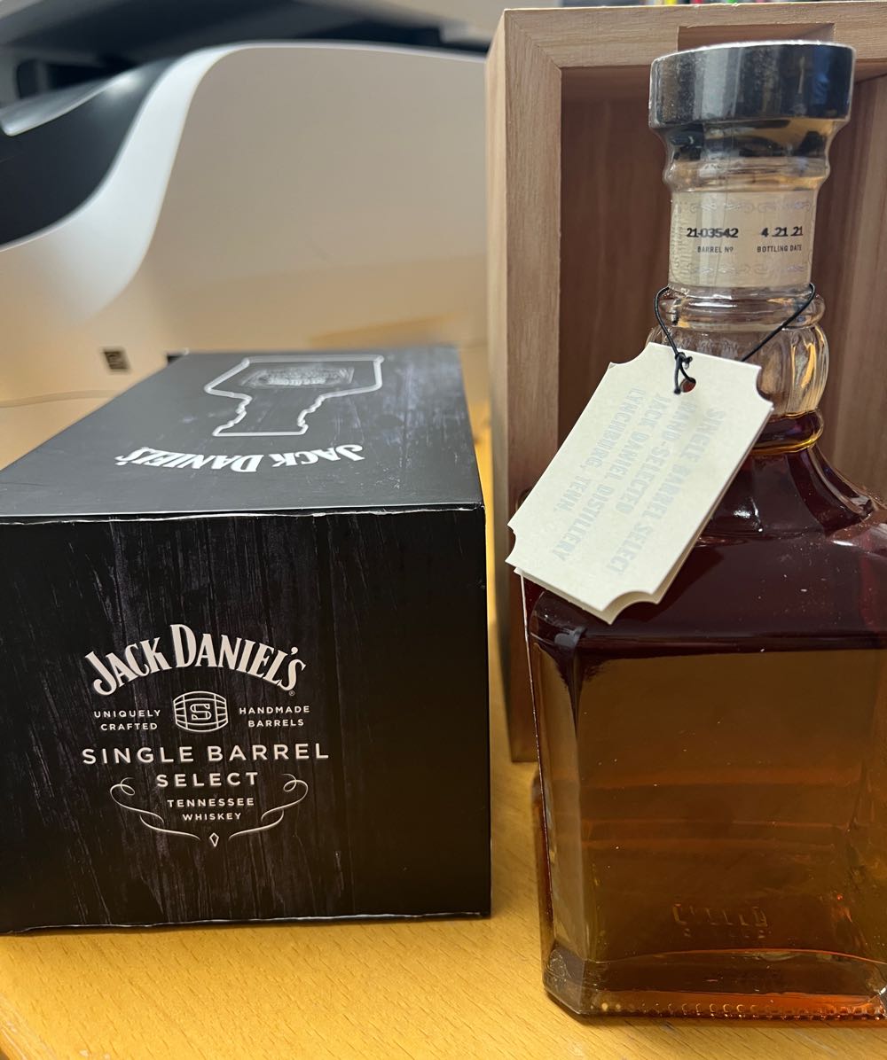 Safe Box Sb  - Jack Daniel’s (700 mL) alcohol collectible [Barcode 5099873088654] - Main Image 3