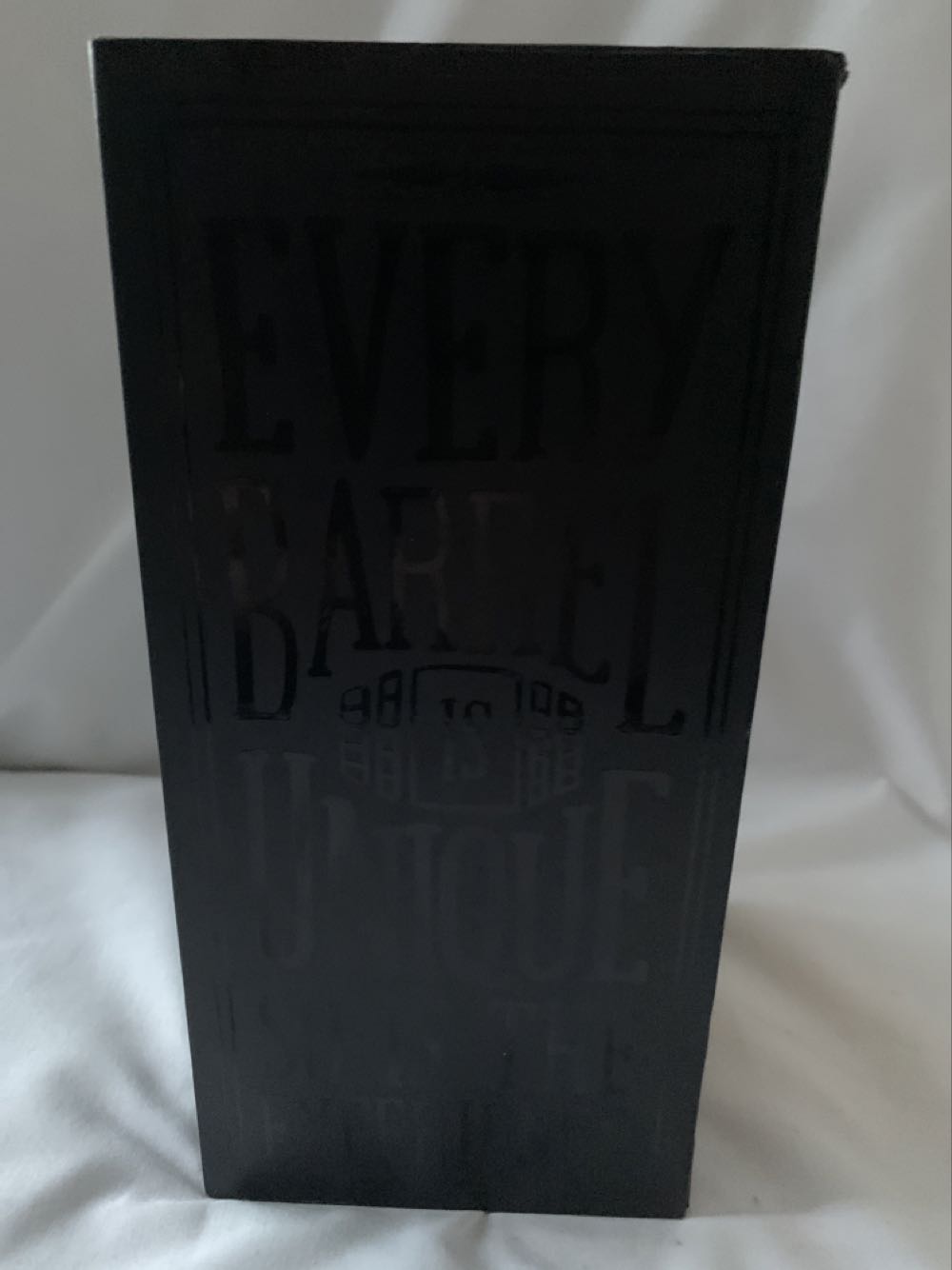 Single Barrel Select - Generation 4 With Gold Bottle Box - Jack Daniel’s (700 mL) alcohol collectible [Barcode 5099873207345] - Main Image 3