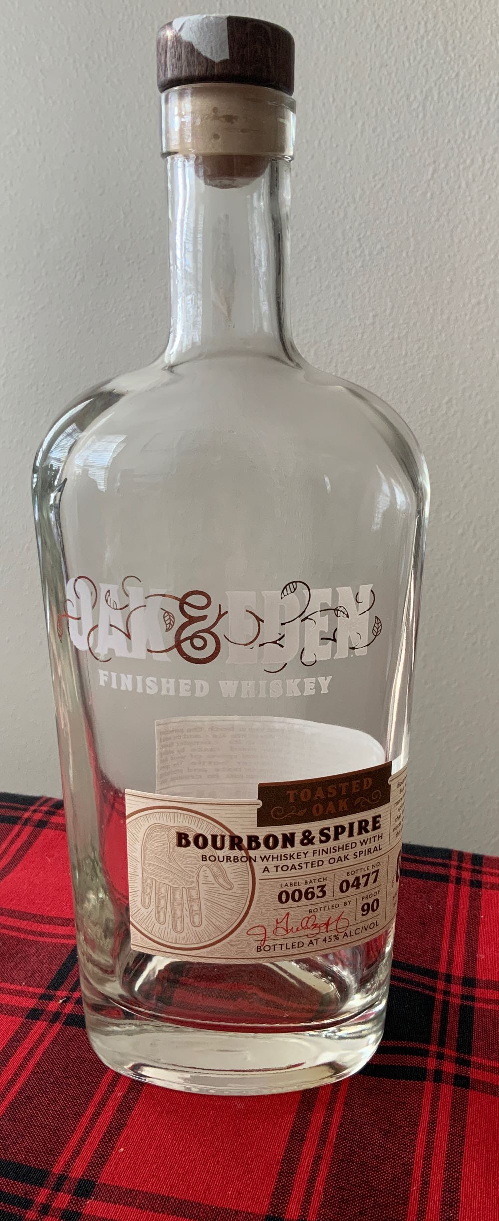 Oak & Eden Toasted Oak Bourbon & Spire - Sanctified Spirits (750 mL) alcohol collectible [Barcode 869673000416] - Main Image 2