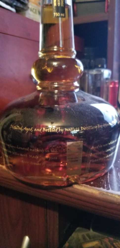 Willett Pot Still Reserve  - Willett Distillery (50 mL) alcohol collectible [Barcode 16808850] - Main Image 2