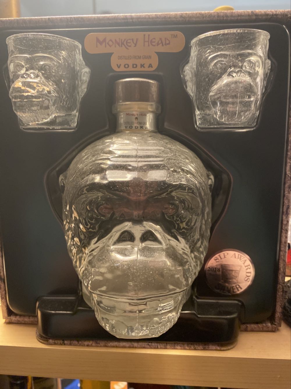 Monkey Head Vodka Liquors - Mexcor Inc. (750 mL) alcohol collectible [Barcode 3760175132100] - Main Image 2