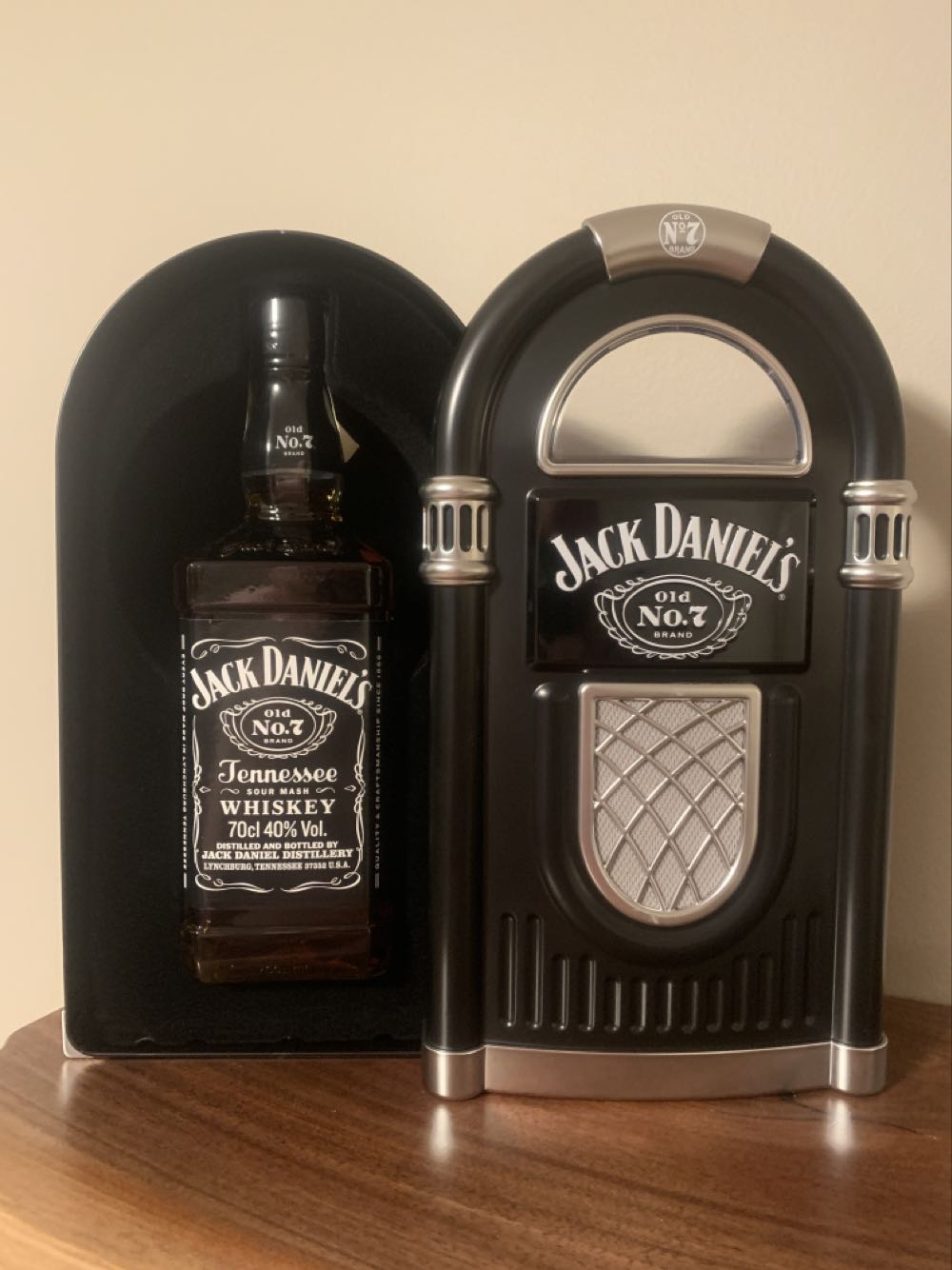 Jack Daniel’s Black Label - 2020 700ml Jukebox - Jack Daniel’s (700 mL) alcohol collectible [Barcode 8595682604797] - Main Image 2