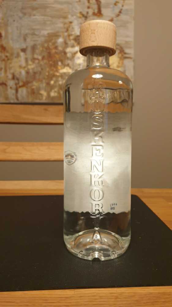 Koskenkorva Organic Vodka 700ml 37.5% Finland - Altia PLC, Helsinki, Finland (700 mL) alcohol collectible [Barcode 6412700558813] - Main Image 2