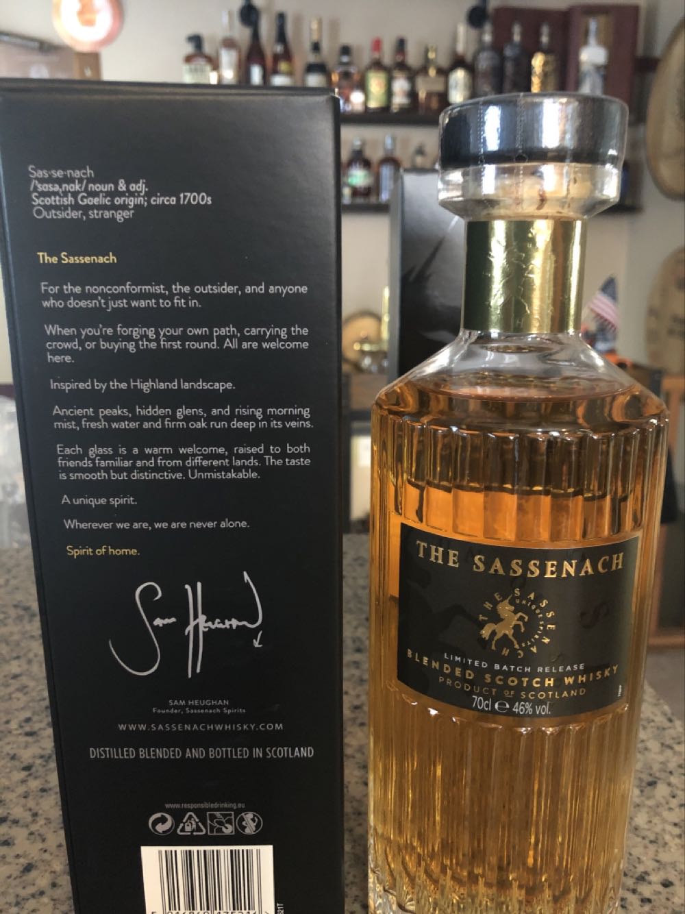 The Sassenach - Sassenach Spirits (700 mL) alcohol collectible [Barcode 5016840175216] - Main Image 3