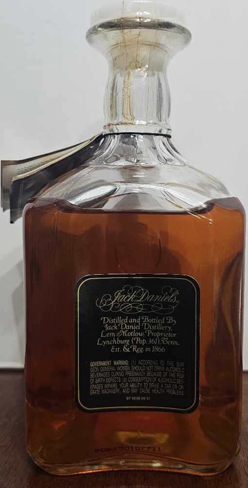 125th Anniversary Decanter - Jack Daniel Distillery (1 L) alcohol collectible [Barcode 082184081846] - Main Image 3