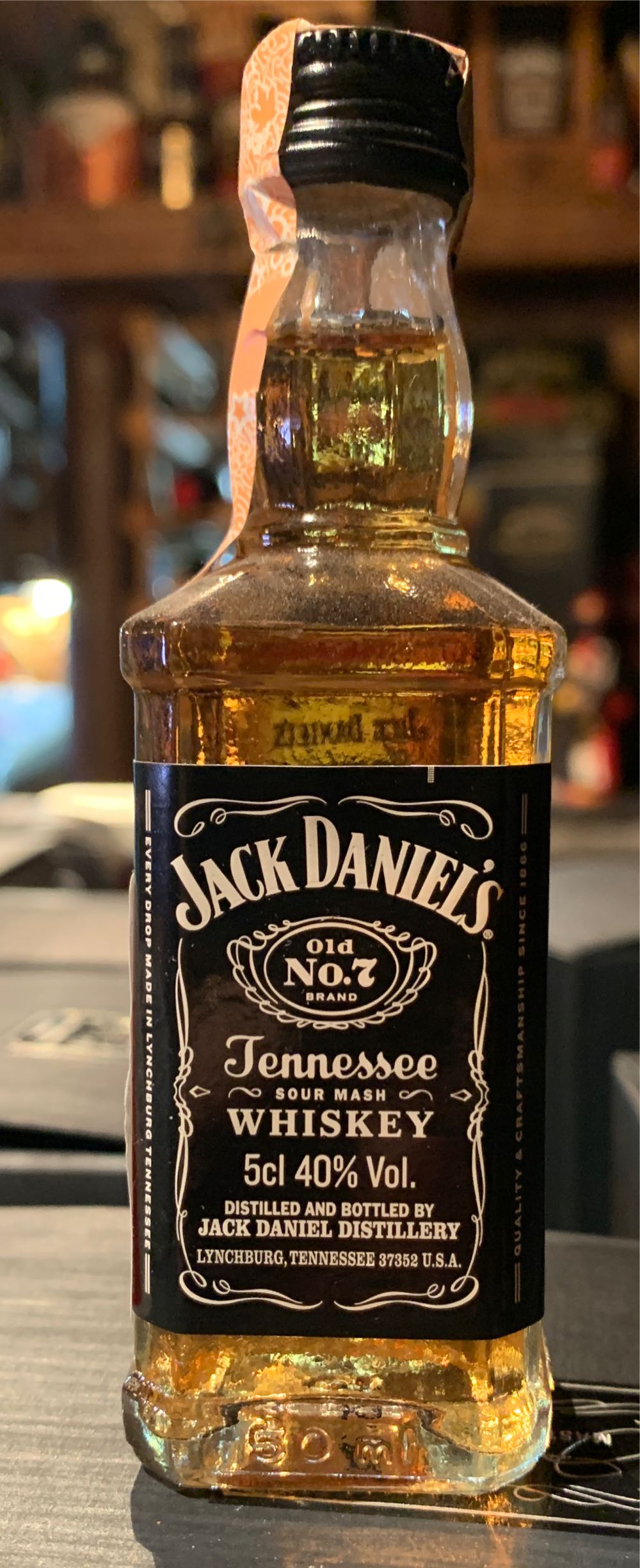 Black Label - 5cl (Glass Bottle)  - Jack Daniel Distillery (50 mL) alcohol collectible [Barcode 5099873046296] - Main Image 2