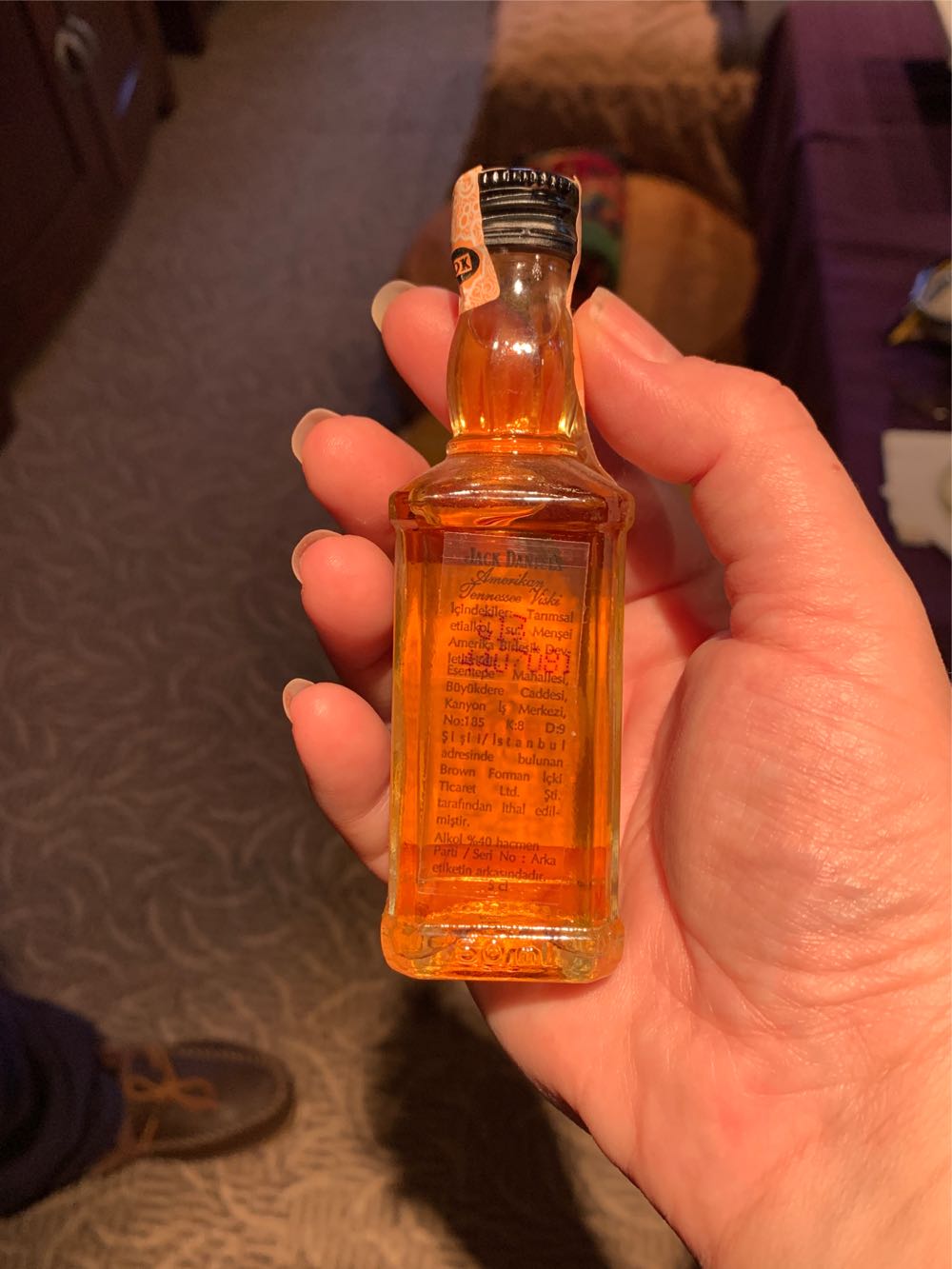 Black Label - 5cl (Glass Bottle)  - Jack Daniel Distillery (50 mL) alcohol collectible [Barcode 5099873046296] - Main Image 3