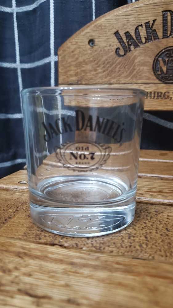 Jack Daniel’s Rocks Glasses 2021 - Jack Daniel‘s Distillery (750 mL) alcohol collectible [Barcode 082184201985] - Main Image 2
