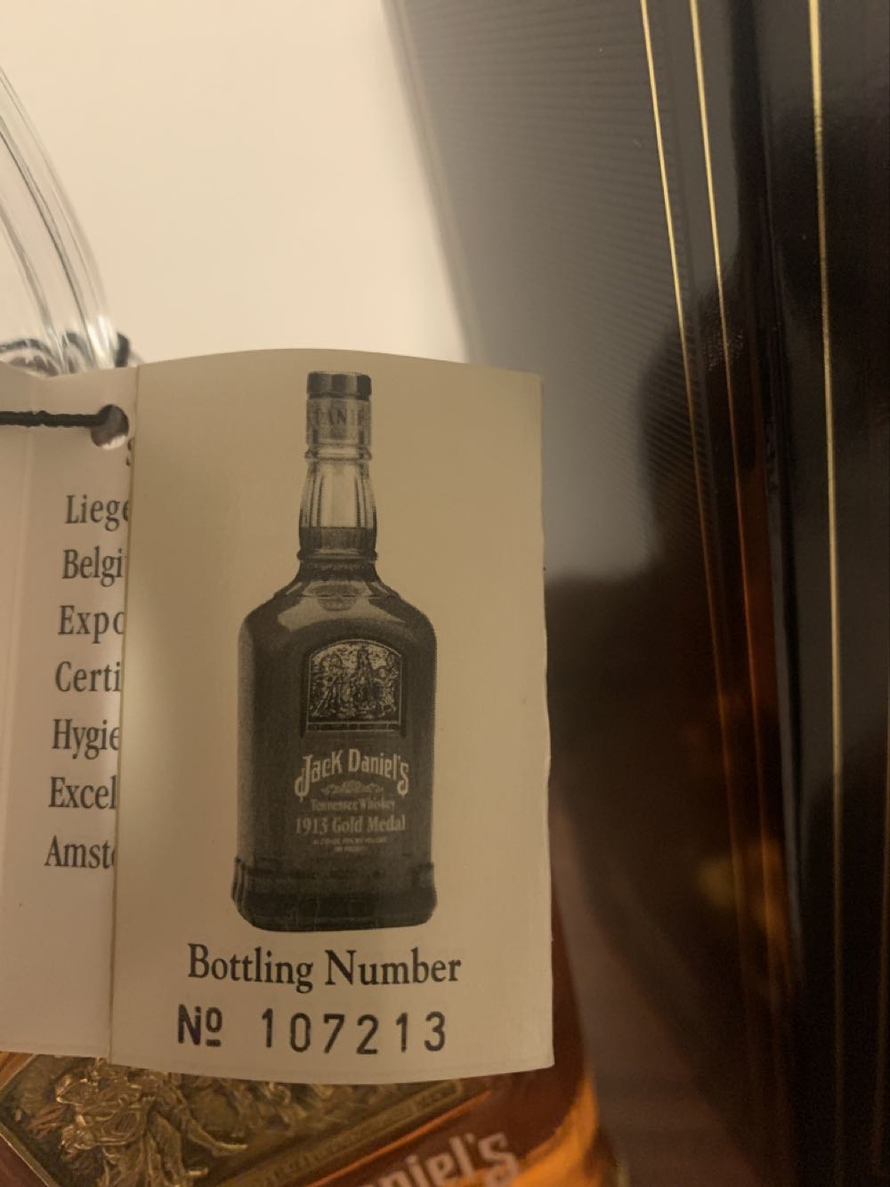 1913 Gold Medal - Jack Daniel Distillery (750 mL) alcohol collectible [Barcode 082184086391] - Main Image 2