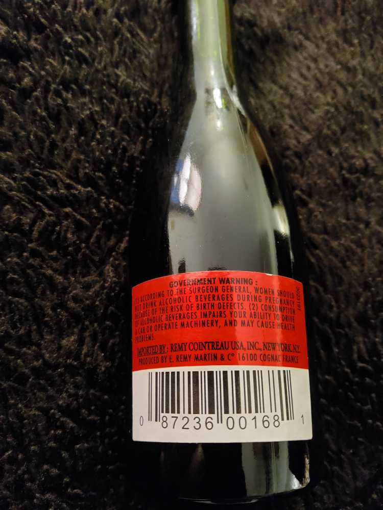 Remy Martin VSOP  - Rémy Cointreau (50 mL) alcohol collectible [Barcode 087236001681] - Main Image 2