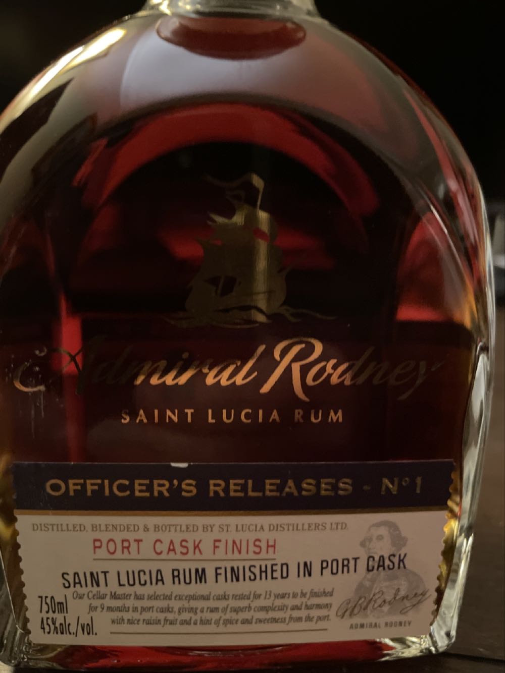 Hamilton 87 White ’Stache