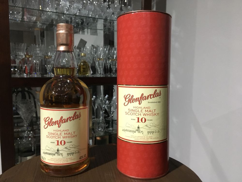 Glenfarclas 10 - Glenfarclas Distillery (700 mL) alcohol collectible [Barcode 5018066104018] - Main Image 2