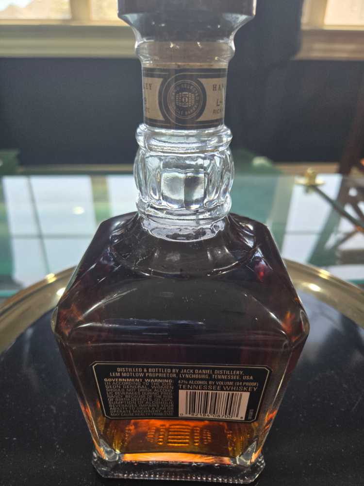 Single Barrel Select 2009 - Jack Daniel‘s Distillery (750 mL) alcohol collectible [Barcode 082184087008] - Main Image 2